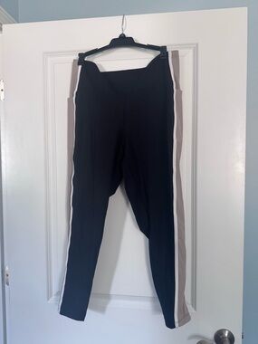 Danskin Black Activewear Leggings